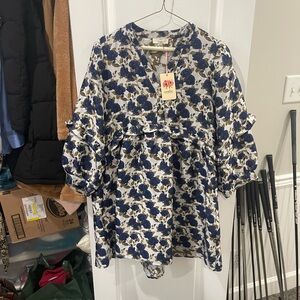 entro Blue and Olive Floral Button-Up Top